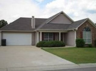 126 Spring St, Calera, AL 35040