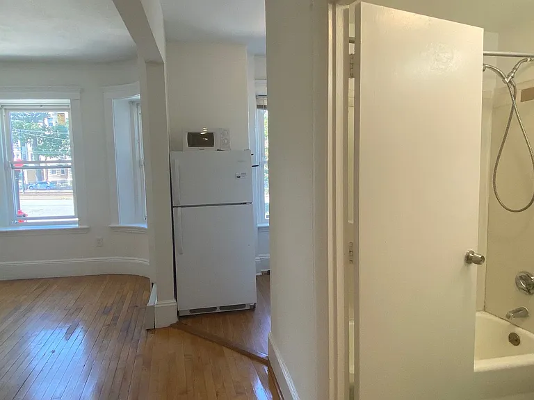 1322 Commonwealth Ave #1 — Photo 6