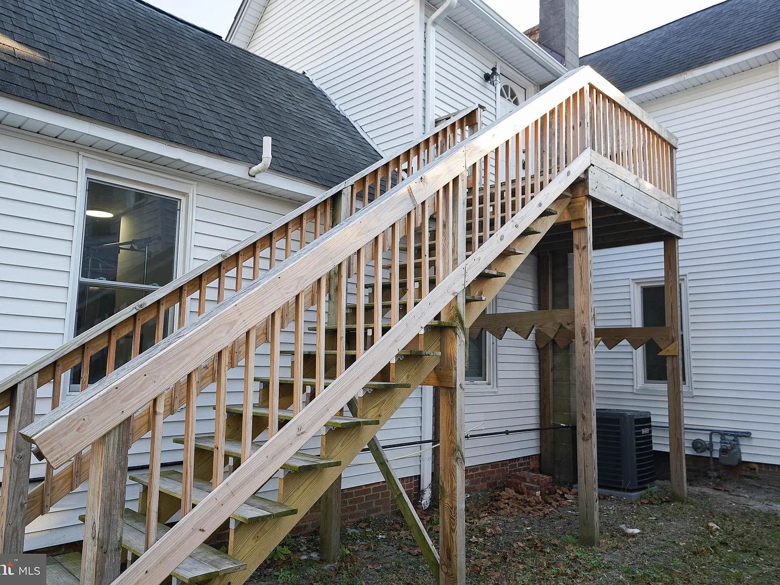 2 bed, 736 sqft, $1,400 — Photo 3