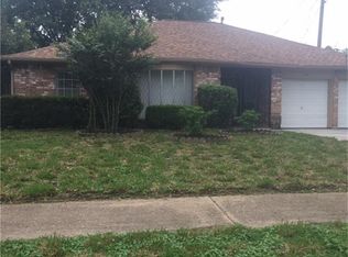 12707 Brookglade Cir, Houston, TX 77099