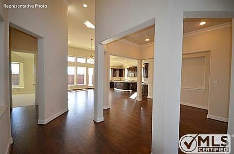 1st image of 1617 Genevieve Dr