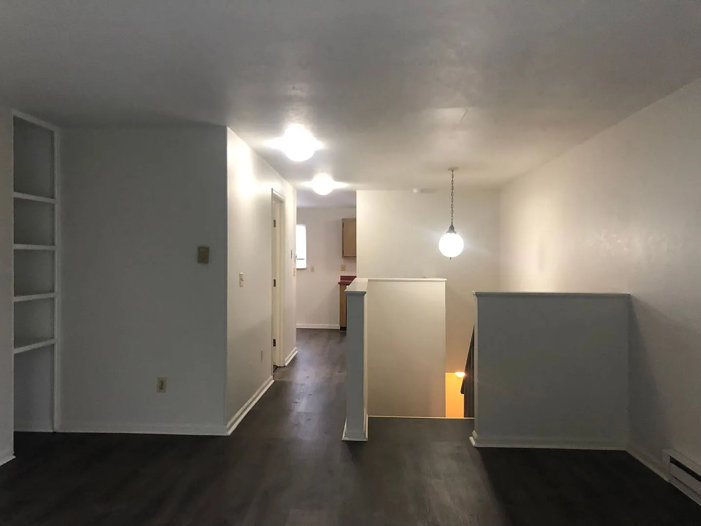 Limited-Time Offer: $25 Application Fee, Apply Today! 3 Bedroom, 1.5 Bath Single Family Home — Photo 4