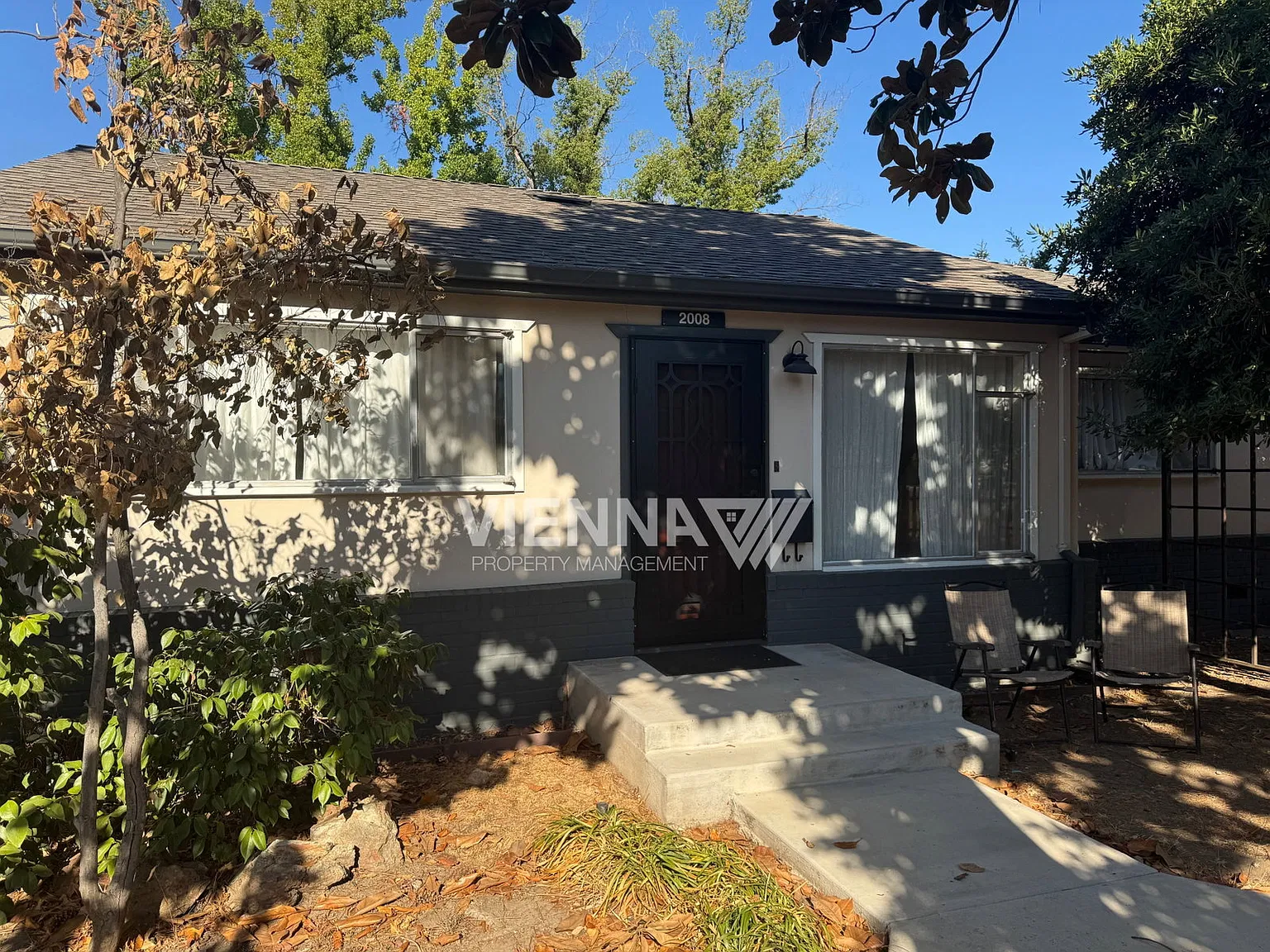 1 bed, 1.0 bath, 675 sqft, $2,000 — Photo 2