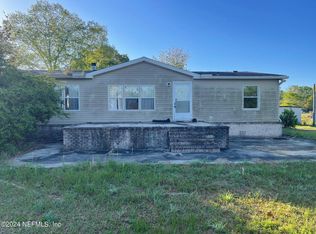 24966 Crawford Rd, Callahan, FL 32011