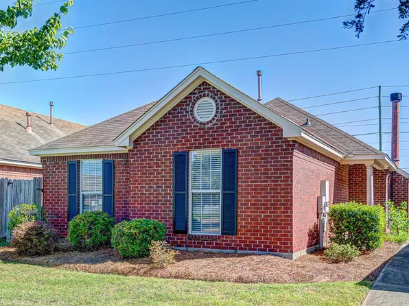 1207 Stafford Dr, Montgomery, AL 36117