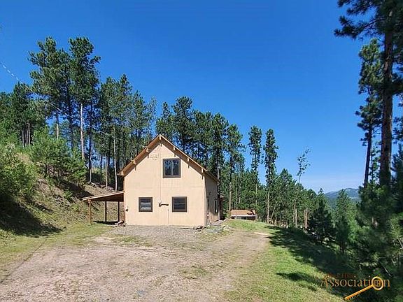 2nd image of 476 Robinson Dr