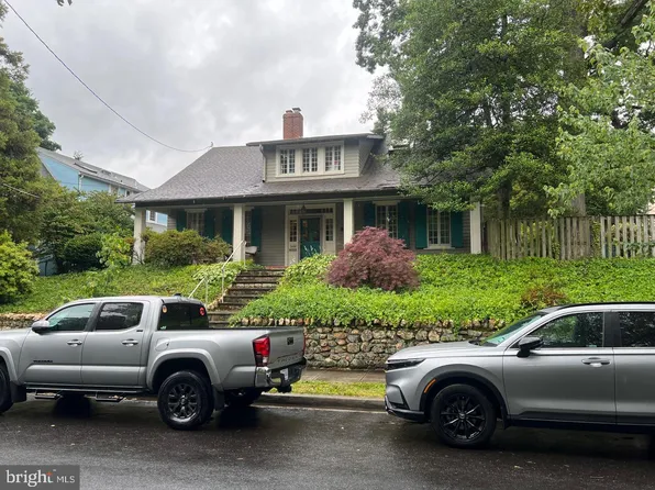 3608 Norton Pl NW, Washington, DC 20016