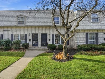 46 Plantation Dr, Agawam, MA, 01001