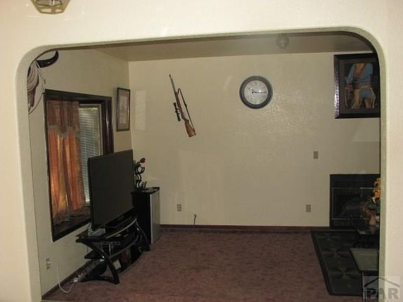 3rd image of 709 N 12th St