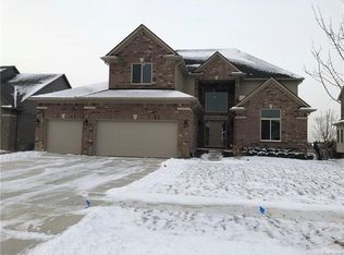 52801 Tacoma Narrows Dr, Macomb, MI