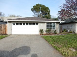 2490 Streamside Ct, Chico, CA 95926