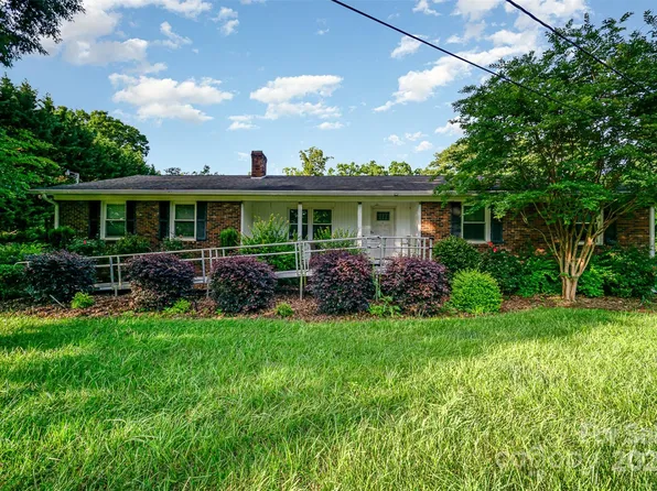 1111 Salem Church Rd, Lincolnton, NC 28092