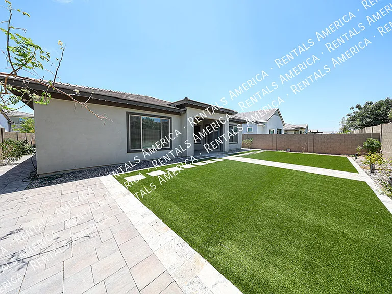 1530 E San Carlos Way — Photo 79