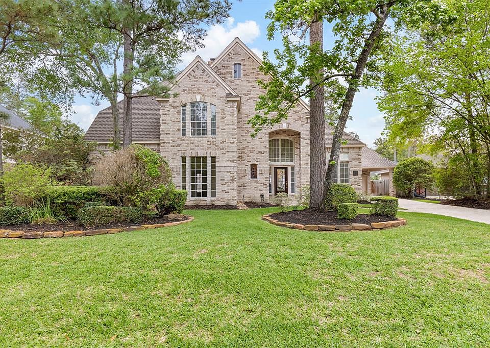 1st image of 161 W Shadowpoint Cir