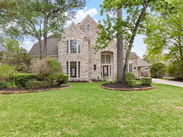 161 W Shadowpoint Cir, The Woodlands, TX 77381