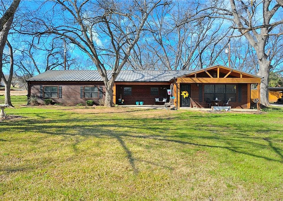 1st image of 116 Sunflower Dr