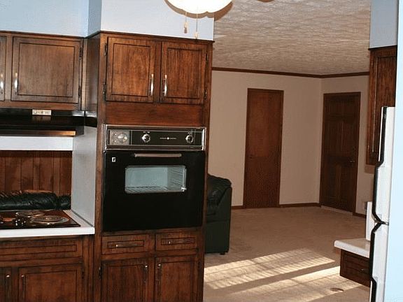 3rd image of 1736 Stillwood Forest Dr
