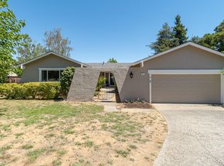 215 Apollo Ct, Novato, CA 94947