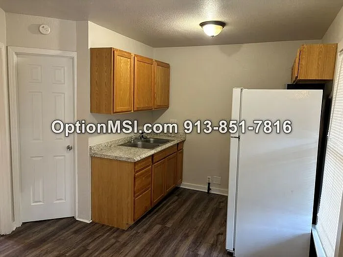 31 S 7th St #B
