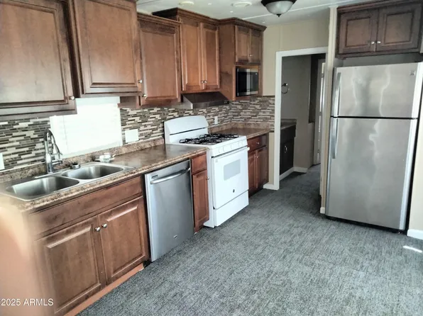 1560 W Superstition Boulevard #8, Apache Junction, AZ 85119