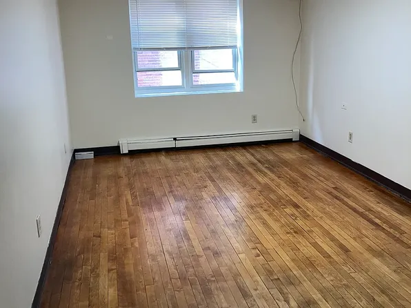 6 Weir St APT 7, Taunton, MA 02780
