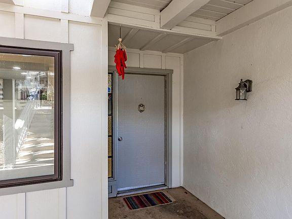 3rd image of 5420 Cribari Ct