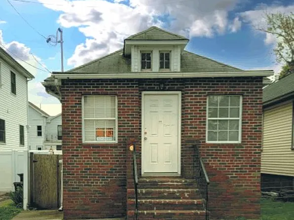 102 Caroll St, Bronx, NY 10464