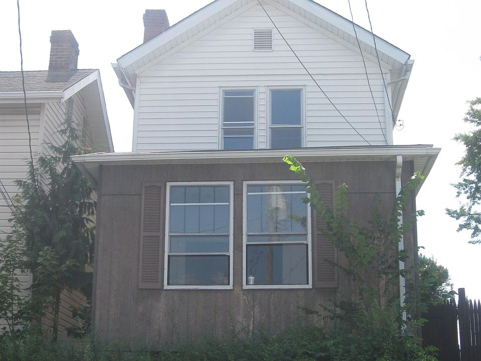 1st image of 20 Division St