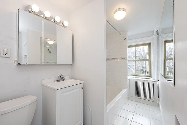 Rented by Bold New York | media 11