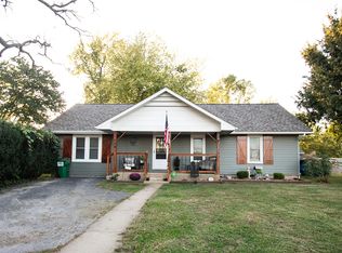 509 S Water St, Seymour, MO 65746