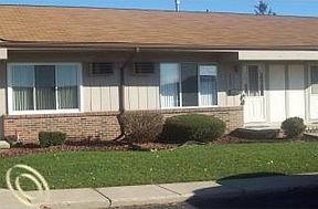 1st image of 25330 Franklin Ter