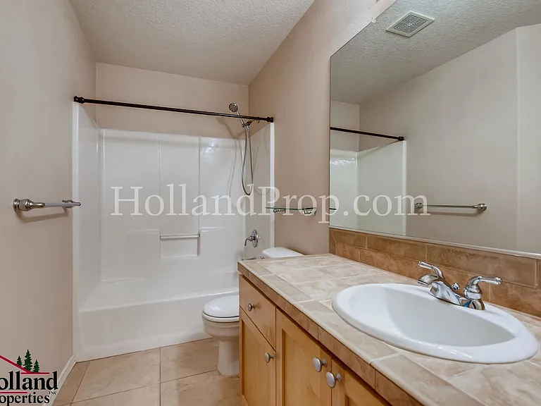 13062 NW Corso Ln — Photo 23