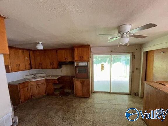 4th image of 114 Kingswood Rd