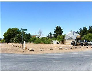 3rd image of 4210 Callahan Ave