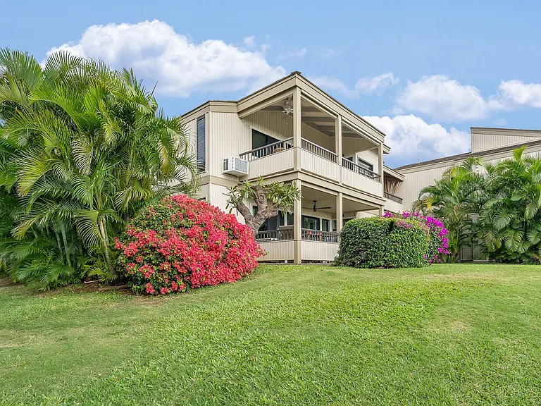 Wailea Ekolu Pl — Photo 32