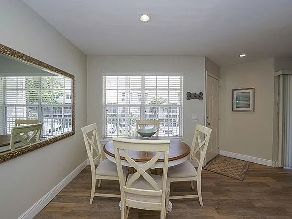 5th image of 850 S Tamiami Trl APT 324