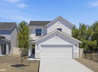 2414 W Fallon Loop, Nampa, ID 83651