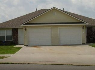 1300-1302 Toulouse St, Belton, MO 64012