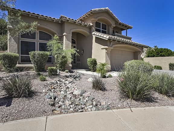 2nd image of 2338 E Hiddenview Dr