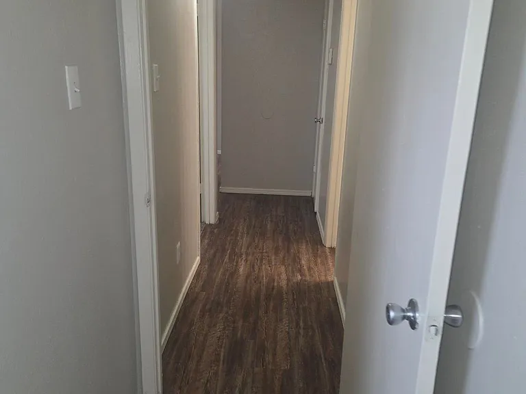 Brookview Apartments — Photo 5