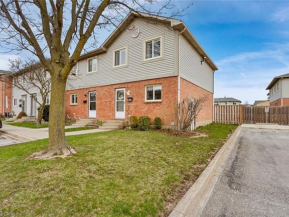 3rd image of 65 Dorchester Blvd #61