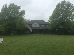 1111 SW Ottawa Trl, Topeka, KS 66615