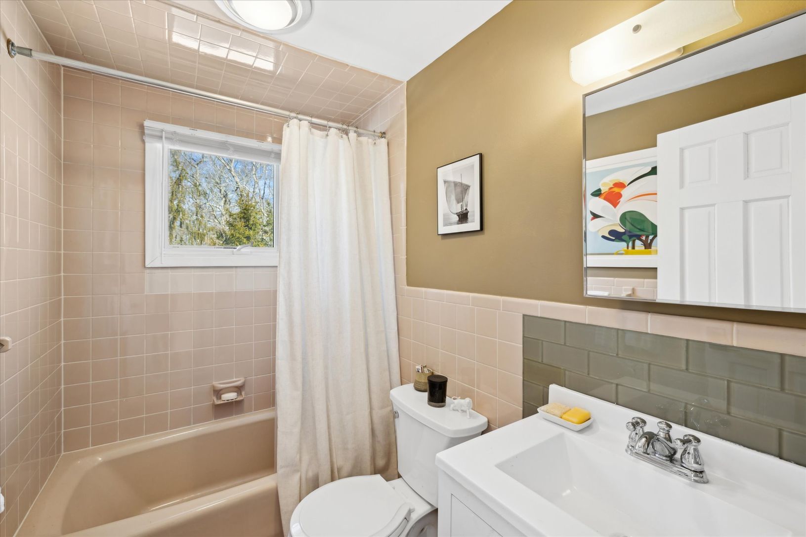  Ground Floor Bathroom
