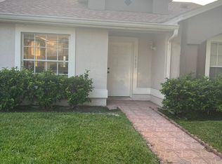 14863 Laguna Beach Cir, Orlando, FL 32824