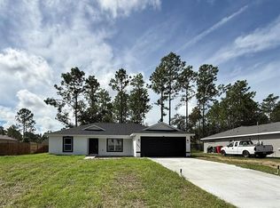 2784 W Vespero St, Citrus Springs, FL 34433