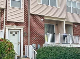 542 Great Beds Ct #542, Perth Amboy, NJ 08861