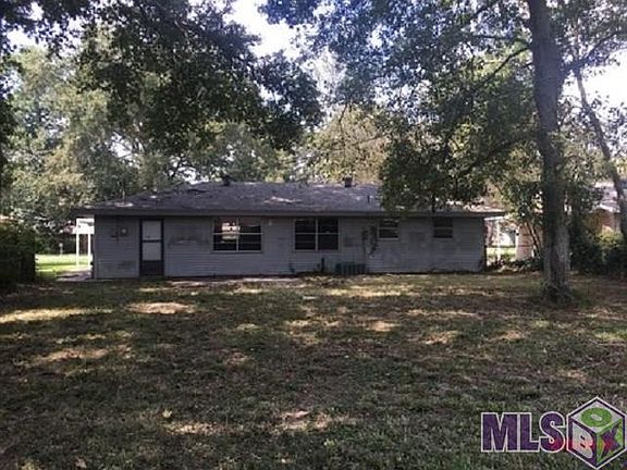 2nd image of 265 Fontainbleau Dr
