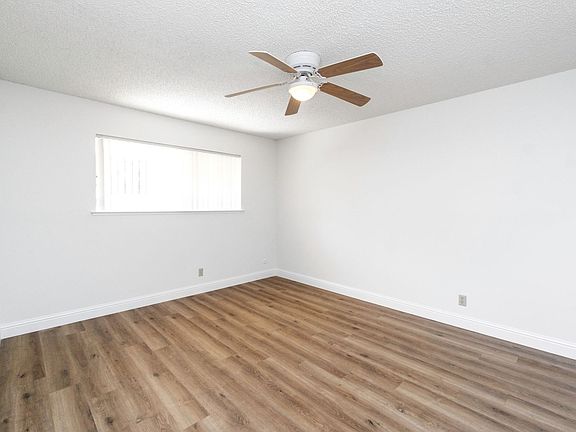 4th image of 6038 N College Ave