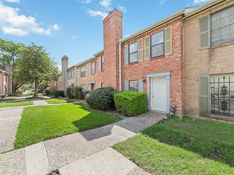 4022 Belle Park Dr #4022 — Photo 3
