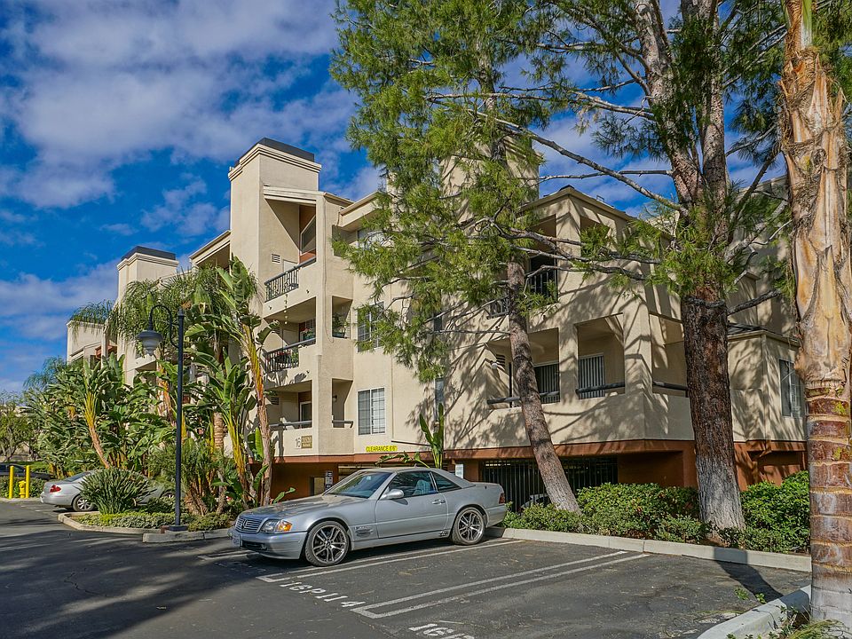 1st image of 21520 Burbank Blvd APT 203